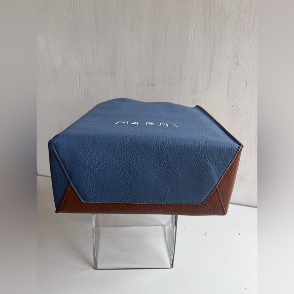 MARNI Museo Small Leather Tote Bag- Opal Cigar Light Blue - Picture 7 of 12